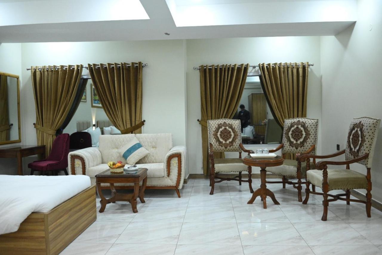Hotel Pearl Inn Karachi Exterior foto