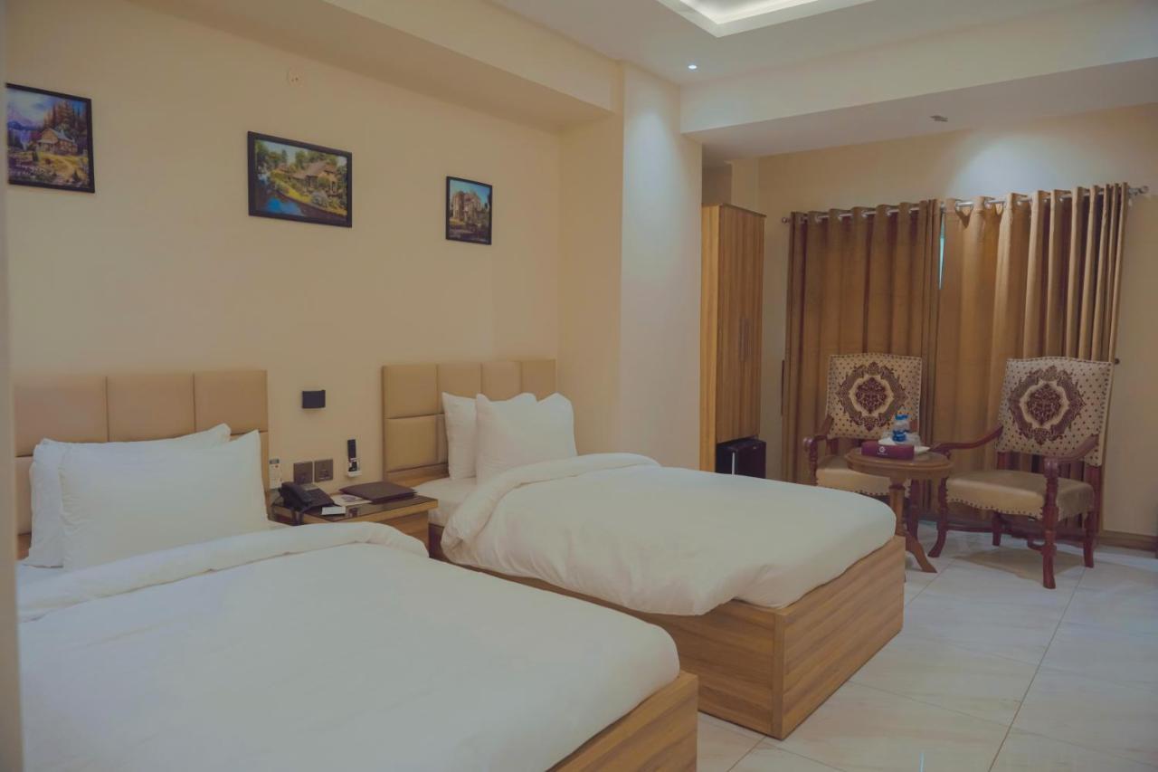 Hotel Pearl Inn Karachi Exterior foto